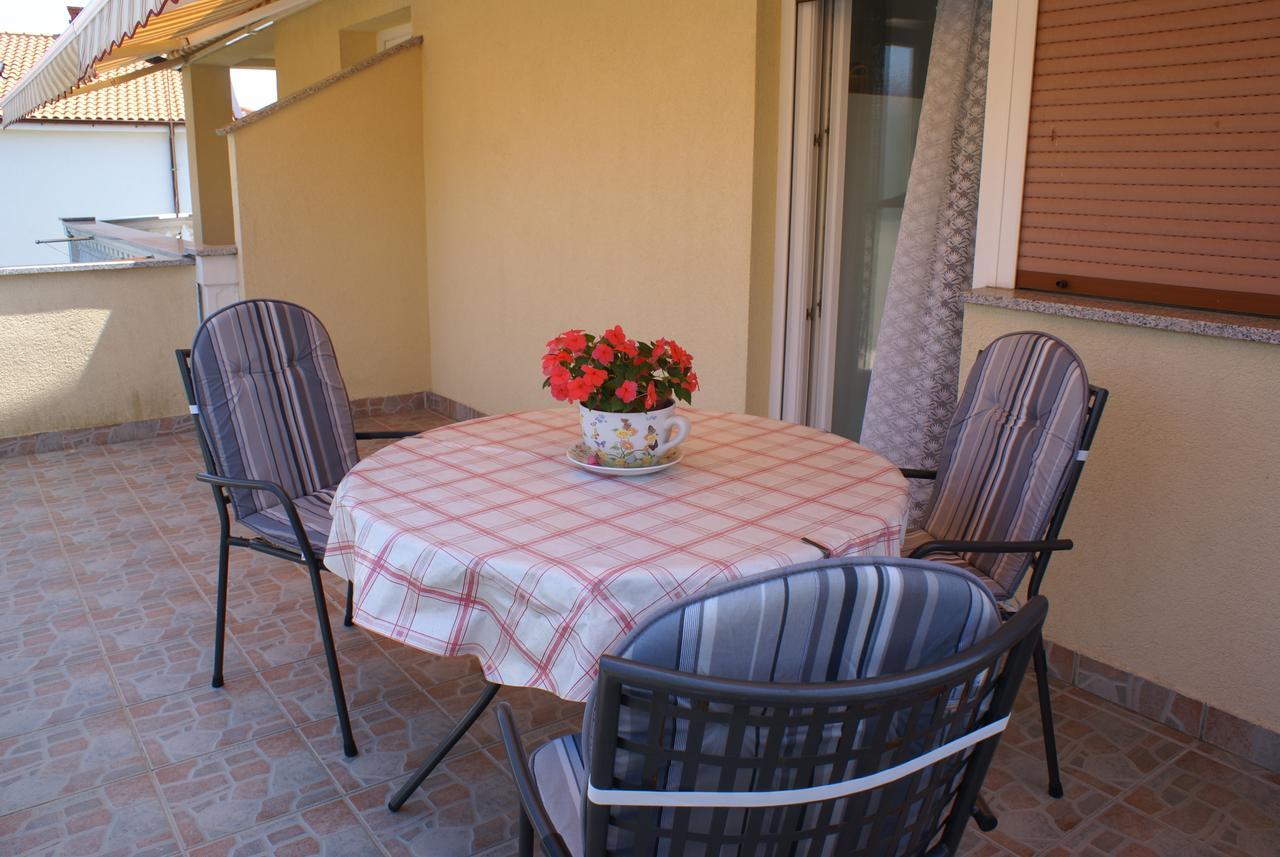 Apartments Nikola كرك المظهر الخارجي الصورة