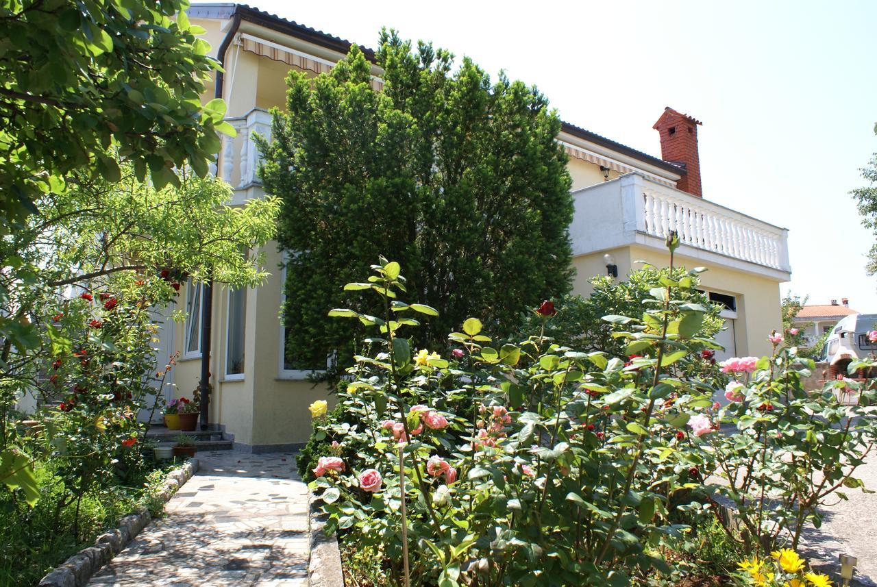 Apartments Nikola كرك المظهر الخارجي الصورة